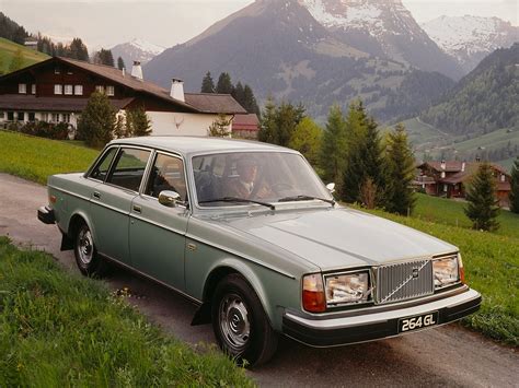 1982 volvo 264.